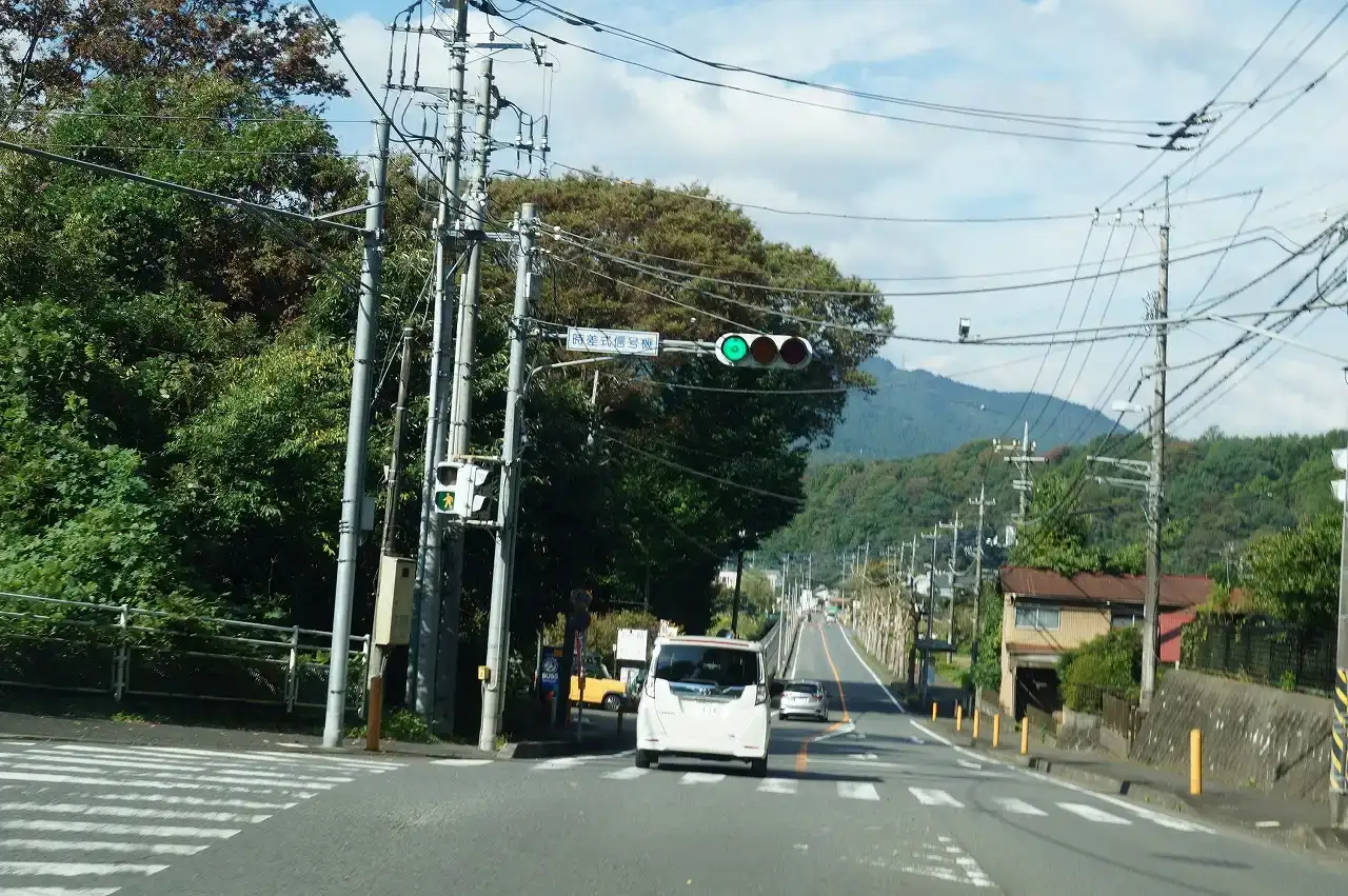 裏道を使って